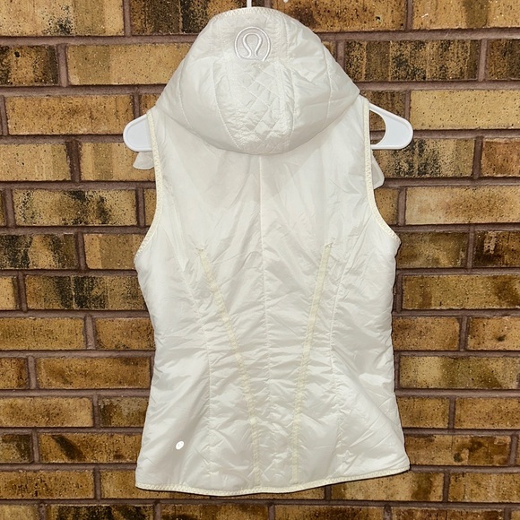 lululemon athletica Jackets & Blazers - lululemon athletica Ivory Hooded Vest